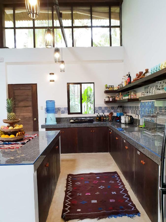 Riad Masaya General Luna  Exterior photo